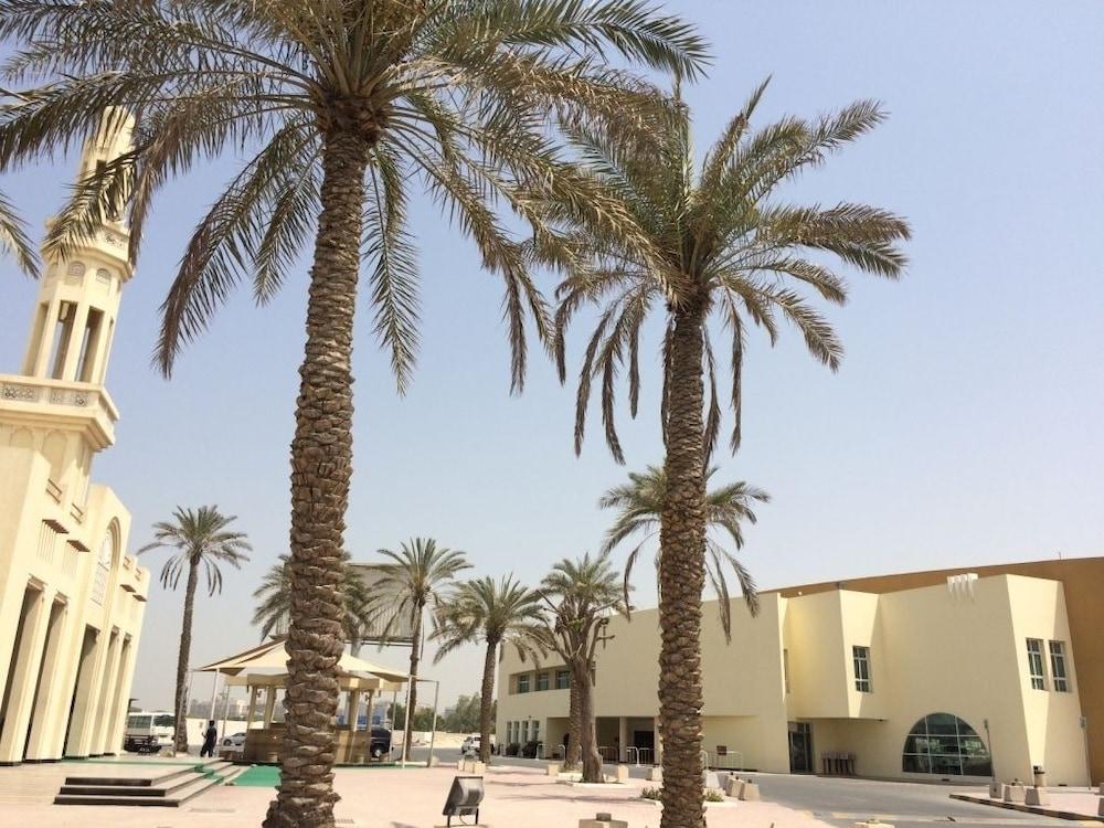 London Suites Hotel Dubai Exterior foto
